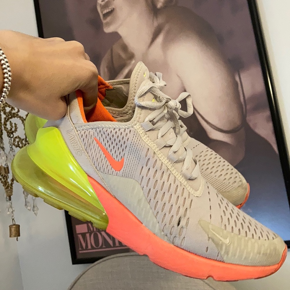 Nike AirMax 270